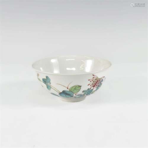 CHINESE QING FAMILLE ROSE FLORAL BOWL