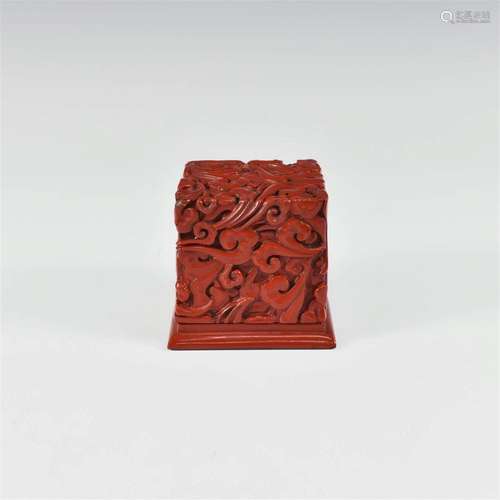 CHINESE LACQURED SEAL BOX