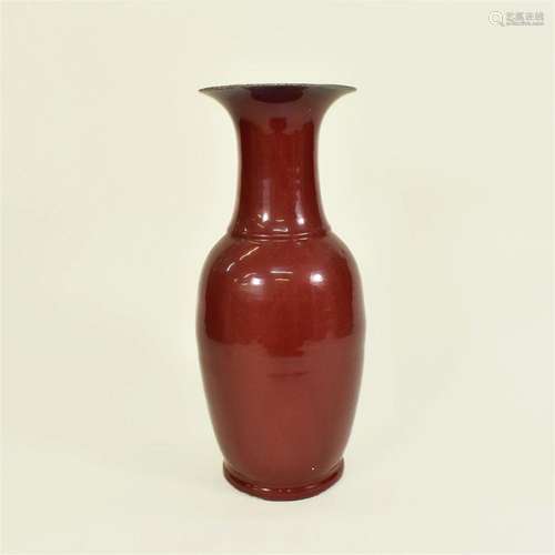 19TH C. CHINESE RED FLAMBLE GLAZED GUANYIN VASE