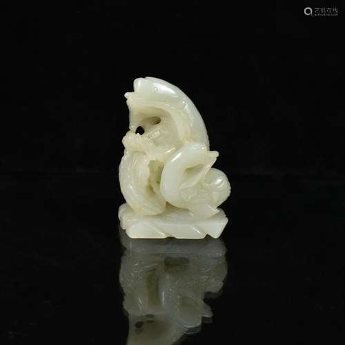 CHINESE JADE SWAN CARVING