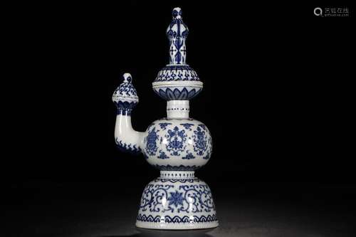 Blue and white spray pot with lotus and eight treasures patt...