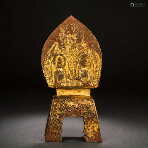 Before the Ming Dynasty, a gilt bronze bench Buddha