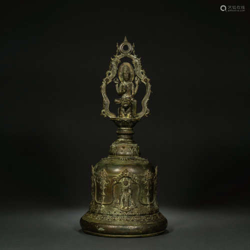17th century bronze Buddhist ritual vessel
