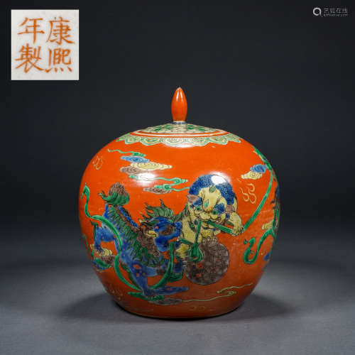 A Coral Glazed Apple Jar with Animal Design, Qing Dynasty