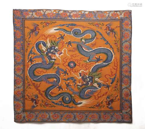A CHINESE EMBROIDERY OF TWO DRAGON
