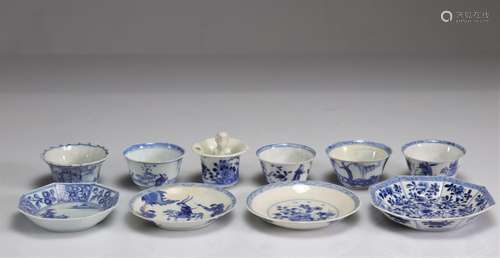 Lot (10) bols et assiettes blanc bleu XVIIIème<br />
Poids: ...