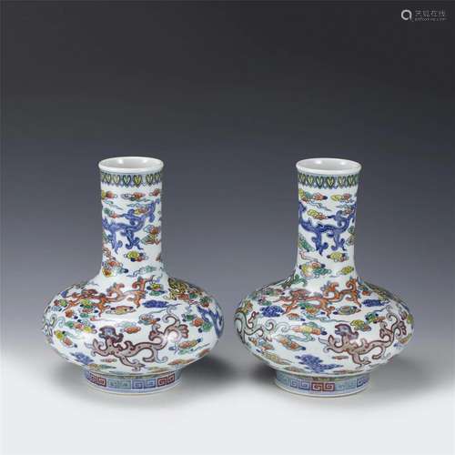 A PAIR OF DOUCAI PORCELAIN VASES