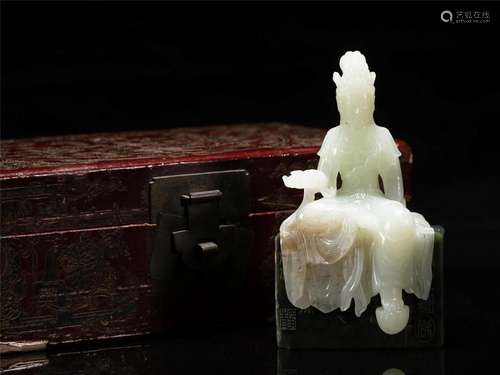 A CHINESE FINE CARVED WHITE JADE BODHISATTVA