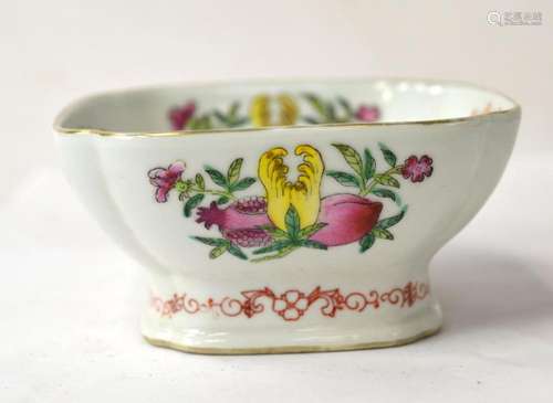 Chinese Famille Rose Vessel