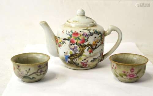 Chinese Famille Rose Teapot & Two Cups