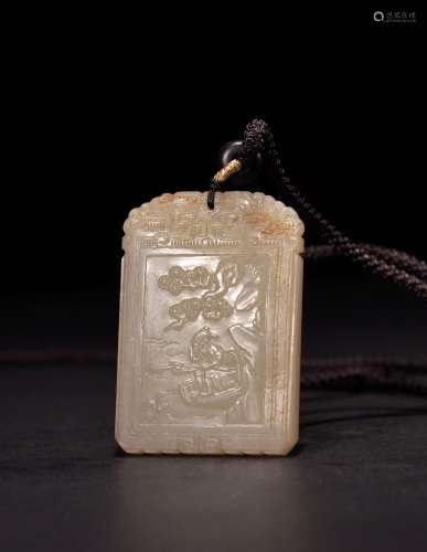 White jade skillfully carved Panasonic characters and poems ...