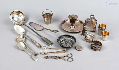 mixed lot of 20 small pieces, 20th century, different manufa...
