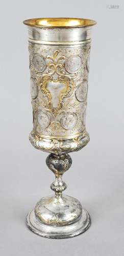 Large coin cup, 20th c., plated, round stand, baluster stem,...