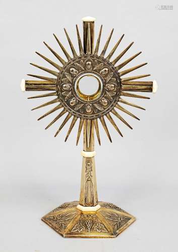 Large monstrance, Netherlands, 1920s, silver 833/000, predom...