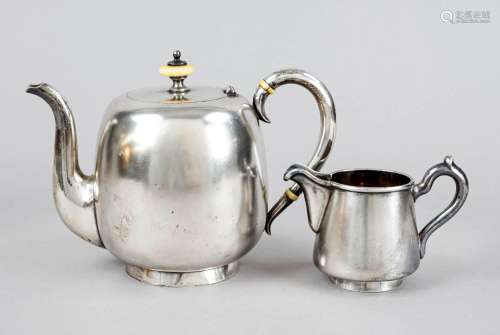 Teapot and cream jug, hallmarked Russia, 1x 1st Kokoshnik ma...
