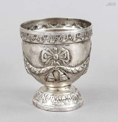Footed cup, 18th c. (?), silver indistinctly hallmarked, tre...