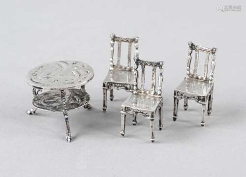 Miniature set of seats, 20th c., silver 800/000 or tested, o...