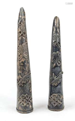 Pair of fingernail protectors, China, Qing dynasty(1644-1911...