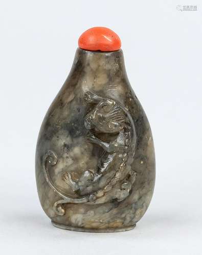 Snuffbottle, China, around 1900, probably agate carved with ...