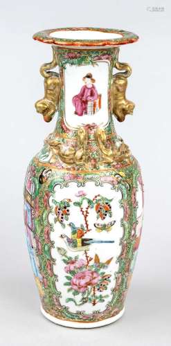 Canton flower vase famille rose, China, Qing dynasty(1644-19...