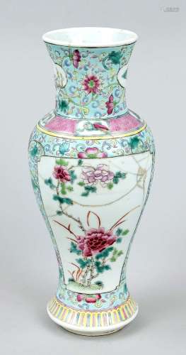 Vase famille rose, China, around 1900, porcelain vase with t...