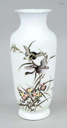 Vase, China, 20th c., wild goose couple flying in the reeds,...