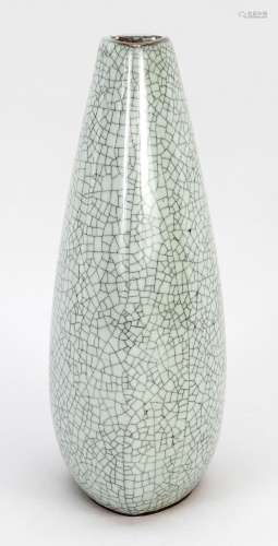Designer vase with Ge glaze, China, 20th century, stoneware ...