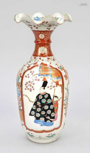 Imari vase, Japan, 20th c., refined shaped porcelain vase wi...