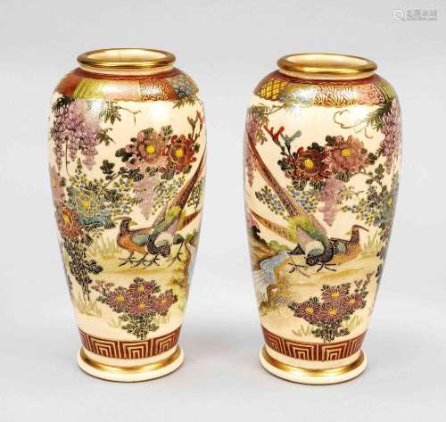 Pair of Satsuma vases, Japan, 20th c., beautiful large flowe...