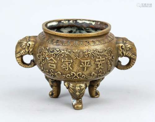 Elephant censer, China, 20th/21st century, brass patinated, ...