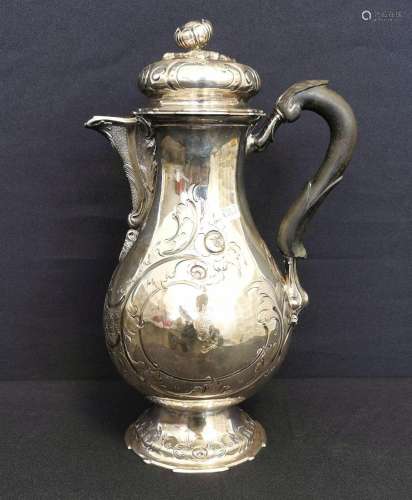 LARGE COFFEE POT IN THE FORM LANGUAGE OF THE ROCOCO