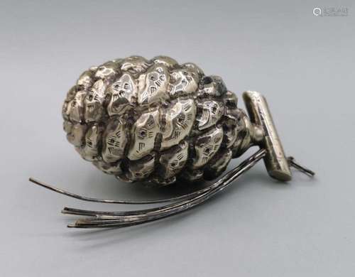 FIGURAL SILVER: PINE CONE