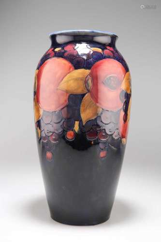 A MOORCROFT LARGE \'POMEGRANATE\' PATTERN POTTERY VASE