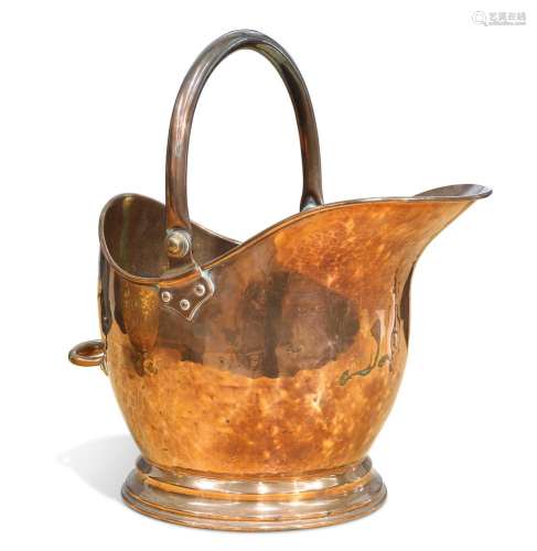 A VICTORIAN COPPER COAL BUCKET