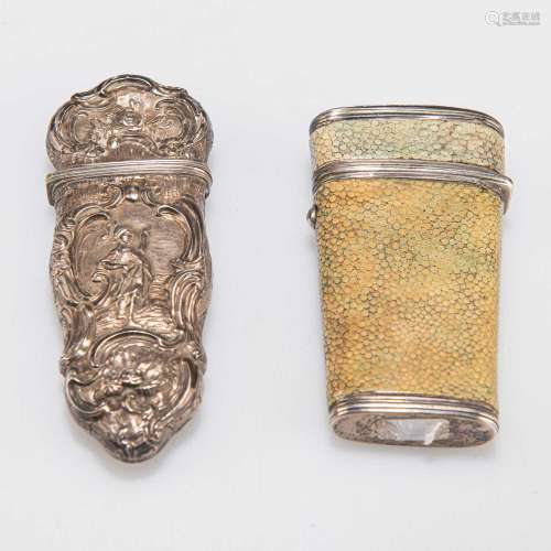 A GEORGIAN SHAGREEN ÉTUI CASE, AND AN UNMARKED SILVER ÉTUI C...