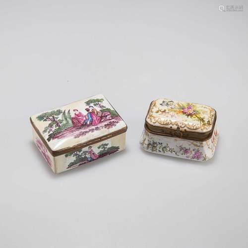 A LATE 18TH CENTURY CONTINENTAL ENAMEL SNUFF BOX