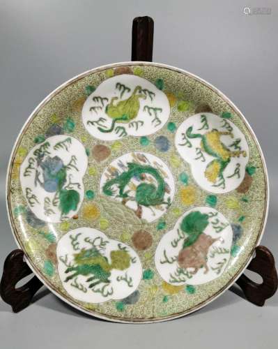 Vegetable three-color painting dish with animal pattern