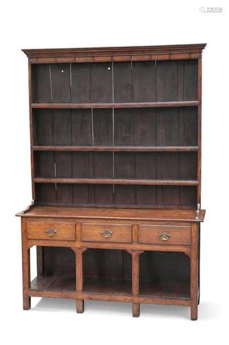 AN 18TH CENTURY OAK DRESSER AND RACK