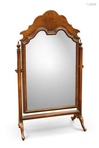 A QUEEN ANNE STYLE WALNUT DRESSING TABLE MIRROR, EARLY 20TH ...