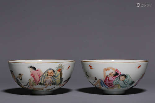 In the Qing Dynasty, the pastel painted bowl with crazy immo...