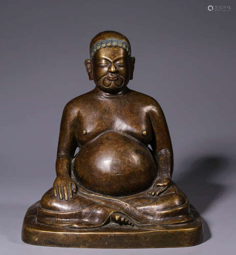 In the Qing Dynasty, the seated statue of the bronze guru