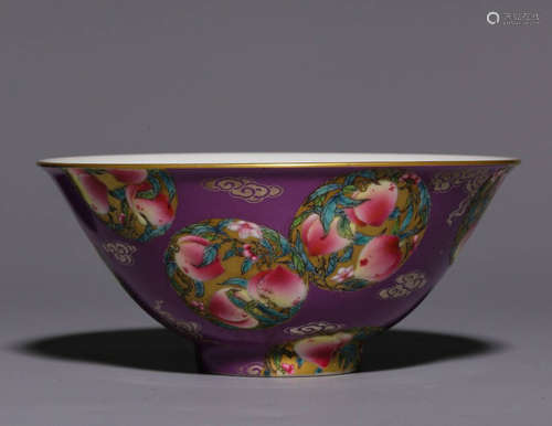 In the Qing Dynasty, rouge painted with gold longevity peach...