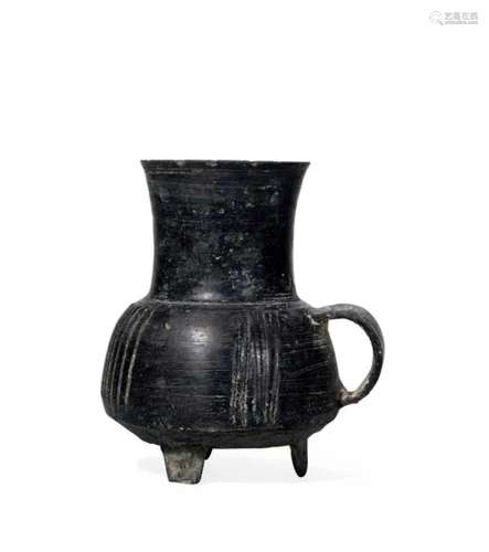 文化期 黑陶三足杯