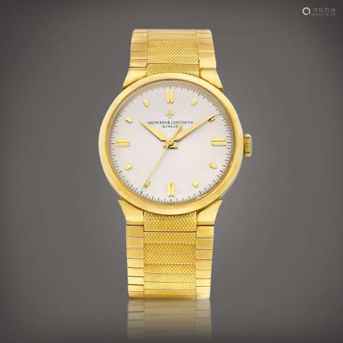 Vacheron ConstantinChronomètre Royal |  A yellow gold bracel...