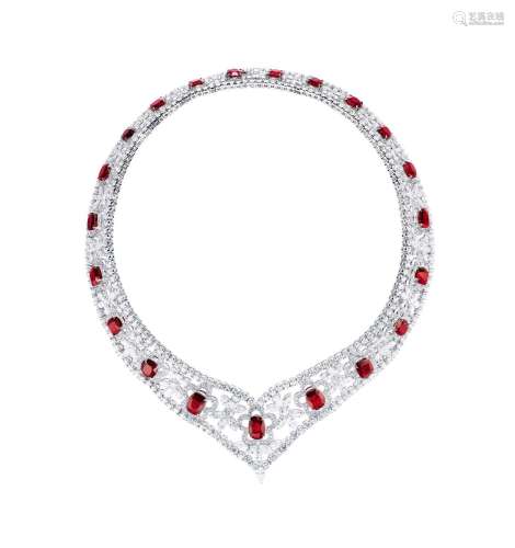 共重约42.04克拉椭圆形缅甸「鸽血红」红宝石项链
