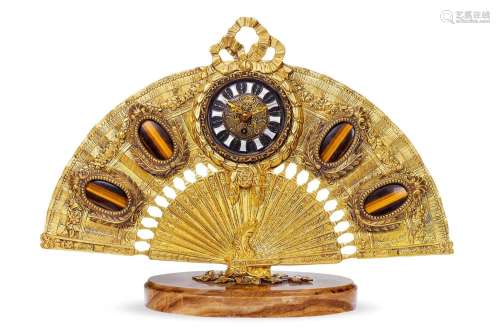 德国制 铜镀金镶虎眼石及贝母扇形座钟