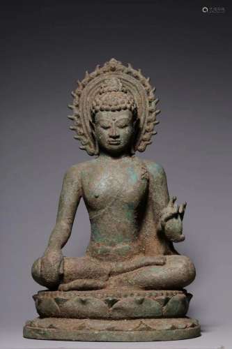 Ancient Bronze Buddha Statue