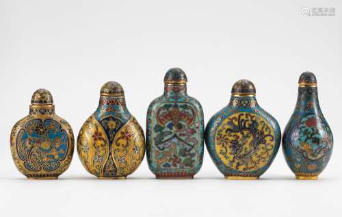 A Group of Cloisonne Snuff Bottles in the Qing Dynasty