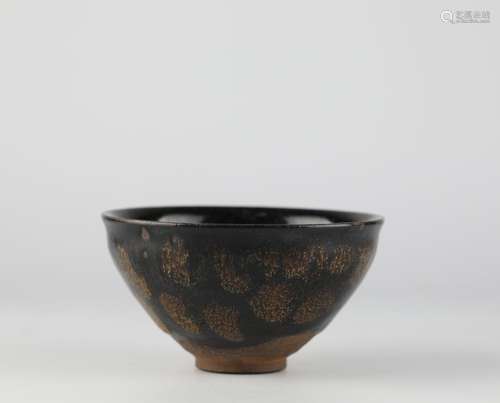 Ancient Chinese porcelain bowls