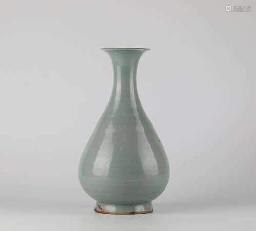 China Longquan Kiln Porcelain Bottle